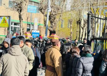 Сэтгүүлч Н.Өнөрцэцэгийн шүүх хурал хаалттай явагдаж байна