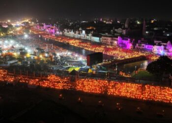 Энэтхэгчүүд Дивали баяраар дэлхийн дээд амжилт тогтоов