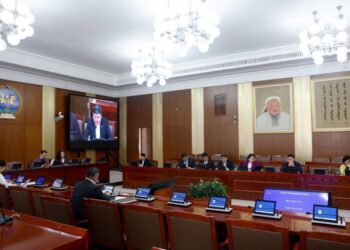 Улаанбаатар, 2025 оны гуравдугаар сарын 18 /МОНЦАМЭ/. УИХ-ын Хууль зүйн байнгын хорооны өнөөдрийн хуралдаанаар Үндсэн хуулийн цэцийн 2025 оны 01 дүгээр дүгнэлтийг хэлэлцэж, хүлээн зөвшөөрөх нь зүйтэй гэж үзлээ.