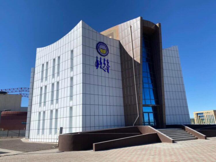 ӨМНӨГОВЬ АЙМАГТ 3 ДАВХАР НОМЫН САН АШИГЛАЛТАД ОРЛОО