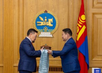 Л.Оюун-Эрдэнэ “Алсын хараа-2050” бодлогыг үргэлжлүүлэн ажиллахыг Г.Занданшатараас хүслээ