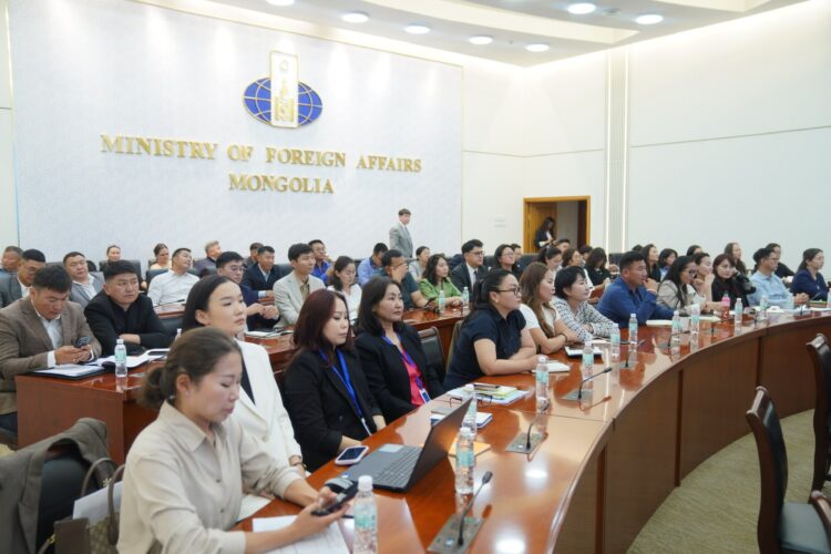 УЛСЫН ТӨСВИЙН ТӨСЛИЙН ОЛОН НИЙТИЙН ХЭЛЭЛЦҮҮЛЭГ ЗОХИОН БАЙГУУЛЛАА