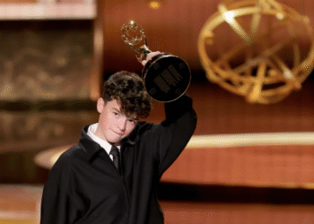 О.Купер – Эммигийн шагнал хүртсэн хамгийн залуу эрэгтэй жүжигчин