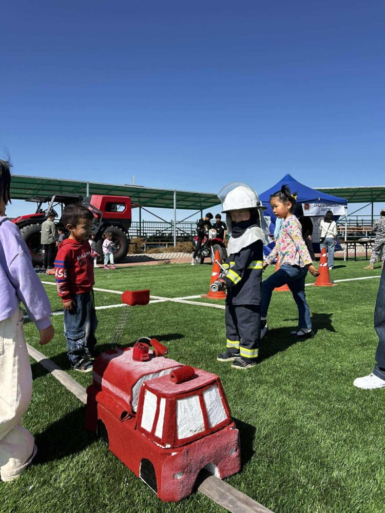 “ГОВИЙН НАМАР-2025” Бизнес форум- намрын үзэслэгэлэн худалдаа арга хэмжээний хүрээнд Цогтцэций сум дахь Онцгой байдлын хэлтсээс нээлттэй хаалганы өдөрлөгийг амжилттай зохион байгууллаа.