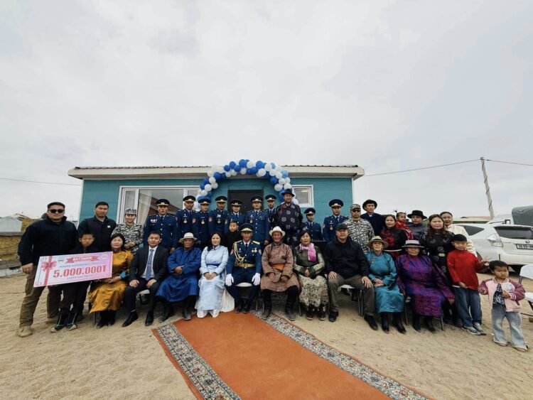 ЕС ДЭХ “МӨРӨӨДЛИЙН ХАУС” СҮНДЭРЛЭЛЭЭ!