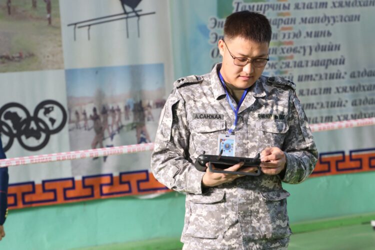 “Ахлагчийн албаны тэмдэглэлт өдөр”-ийг тохиолдуулан зохион байгуулсан дроны нислэгийн тэмцээнд Өмнөговь аймгийн ОБГ-ын баг амжилттай оролцлоо!