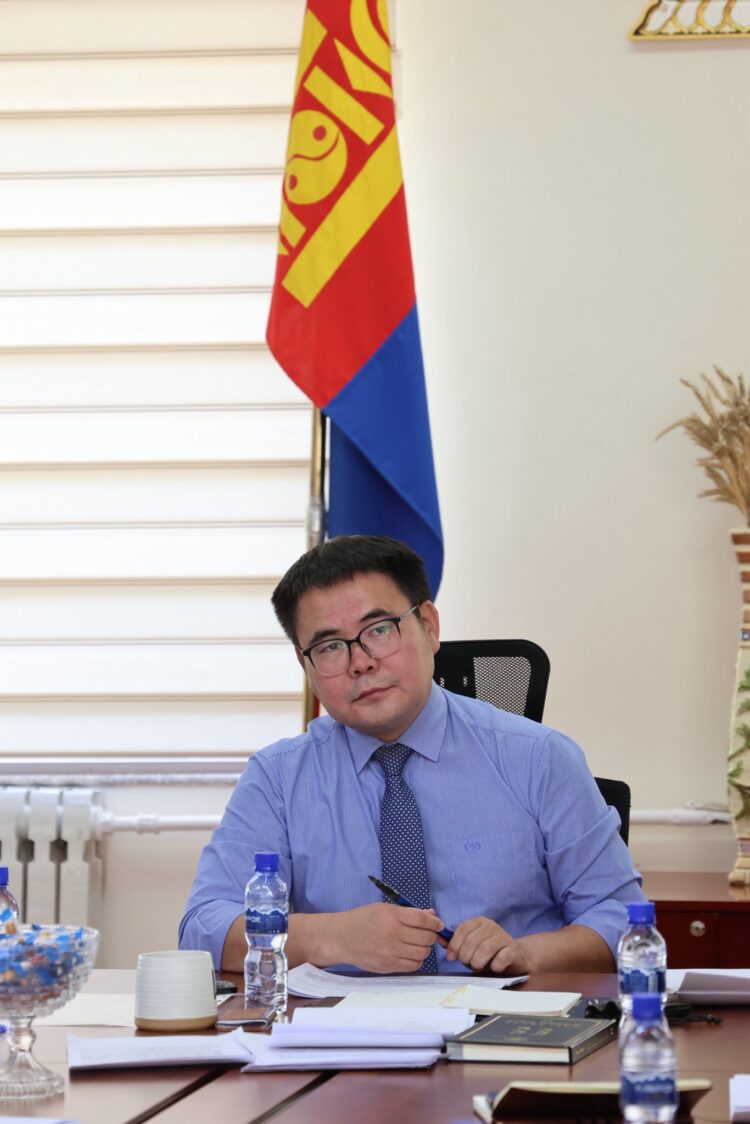 ӨМНӨГОВЬ АЙМГИЙН ГАМШГИЙН ЭРСДЭЛИЙГ БУУРУУЛАХ ОРОН НУТГИЙН ЗӨВЛӨЛ ХУРАЛДЛАА